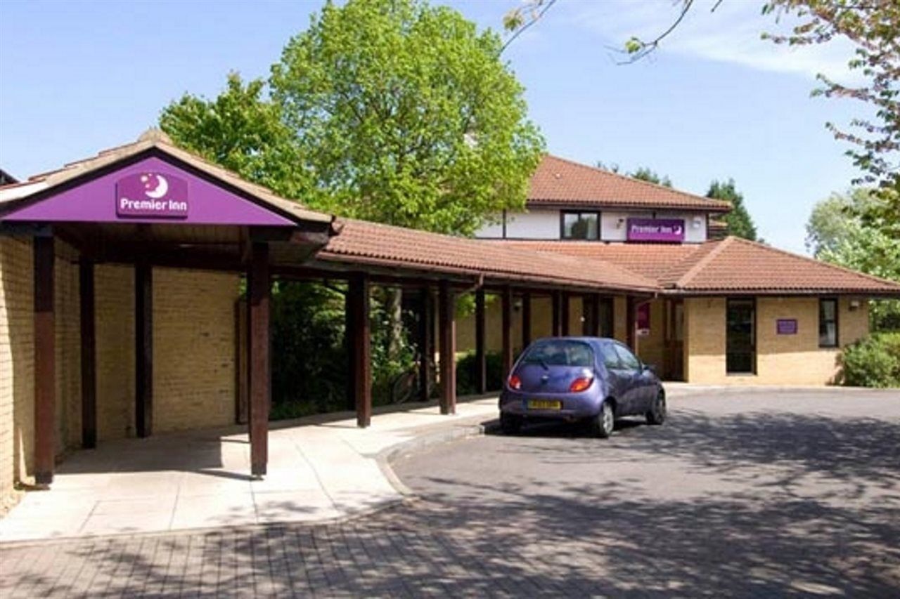 Premier Inn Peterborough - Ferry Meadows Eksteriør billede